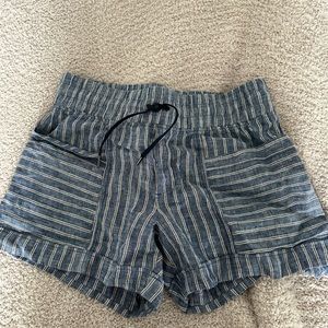 ATHLETA Cabo linen 4” short